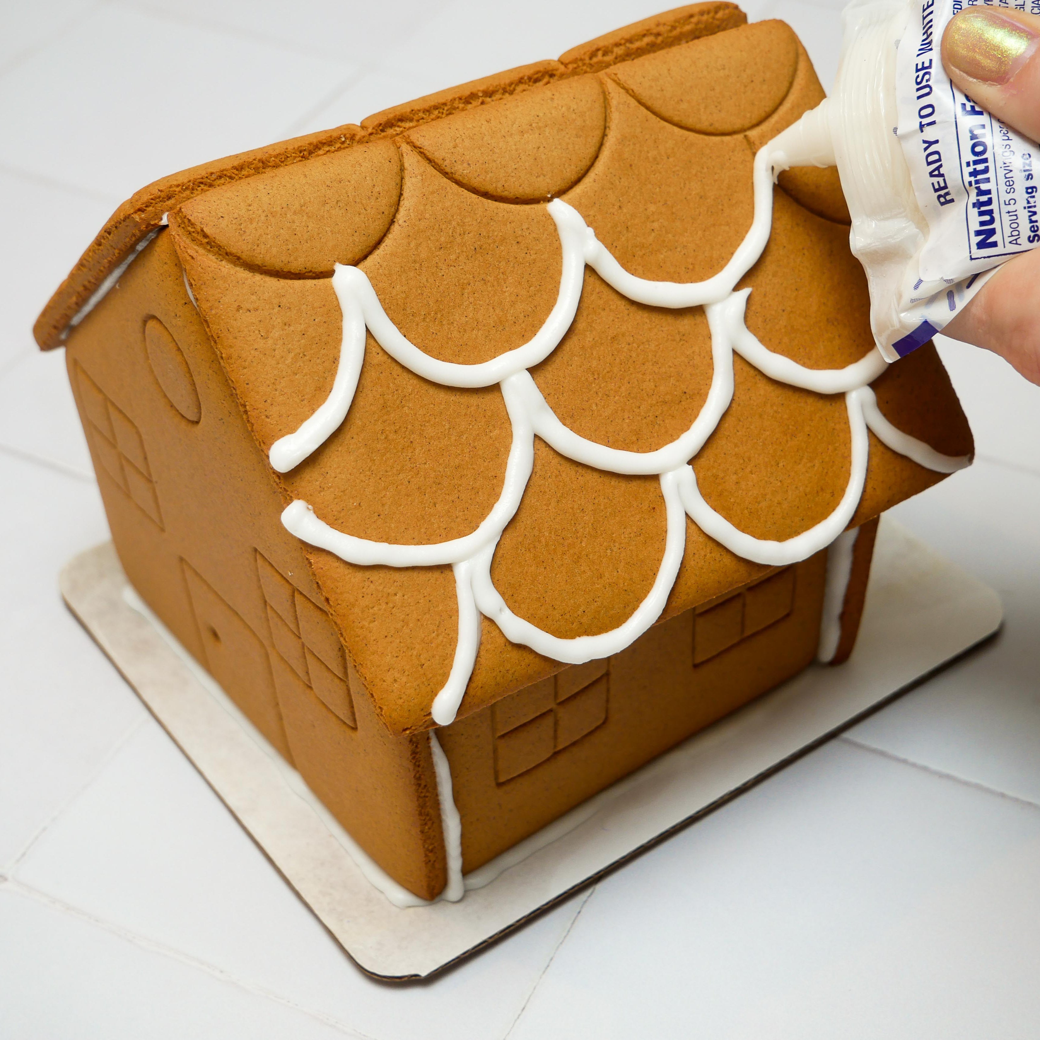 Virtual Gingerbread House Class